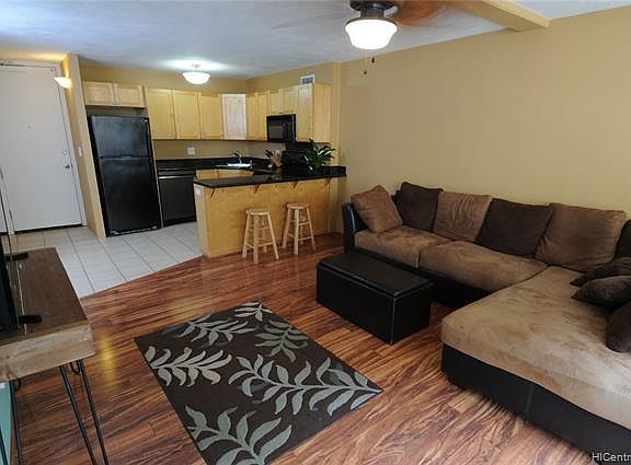 3rd image of 430 Kaiolu St APT 602