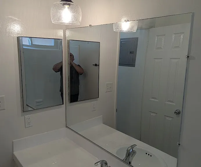3756 Clarington Ave #5 — Photo 8