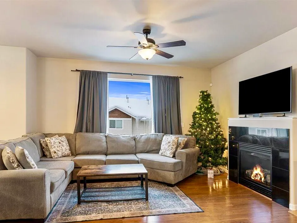 12285 Vista Ridge Loop