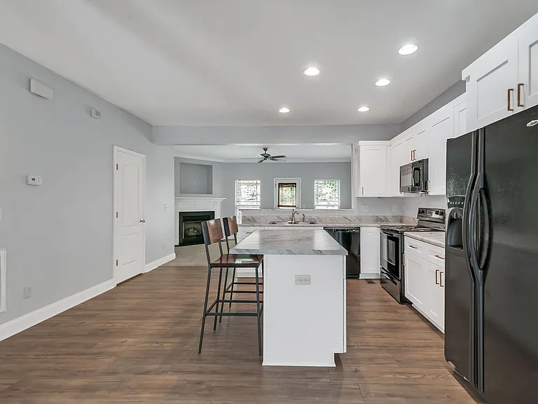 1072 Woodbury Falls Dr — Photo 12