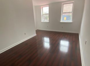 913 S 9th St FLOOR 2, Philadelphia, PA 19147