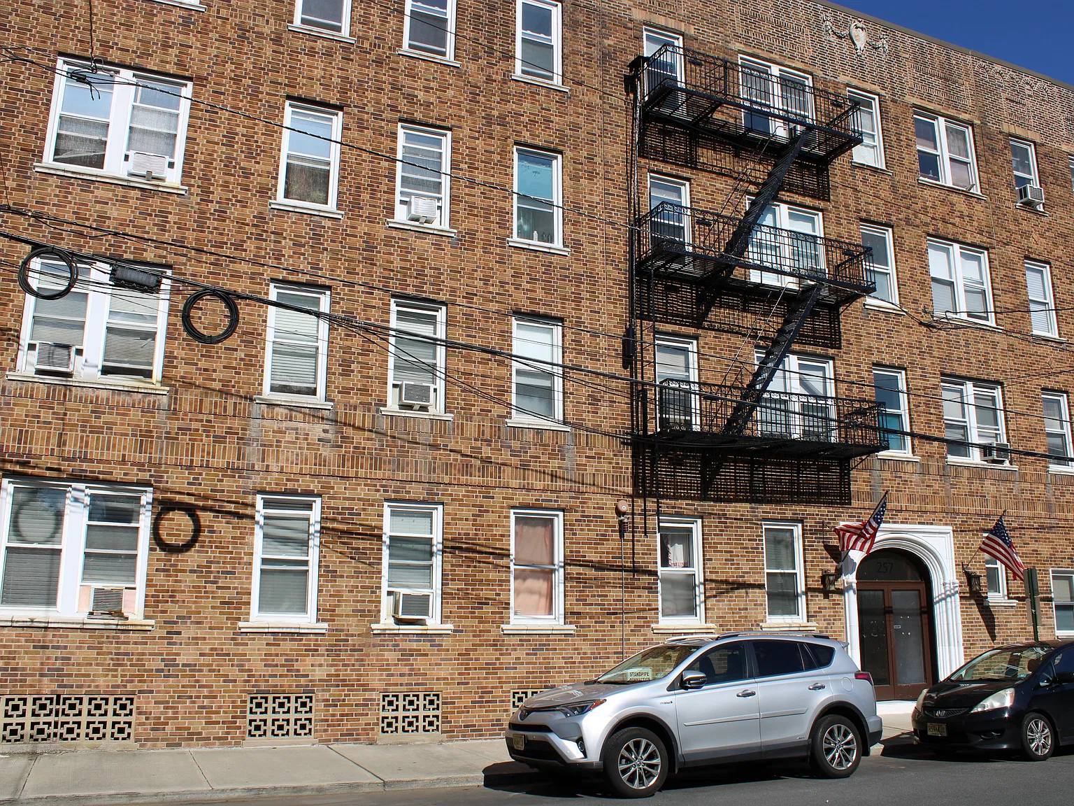 1 bed, 780 sqft, $1,995 — Photo 1