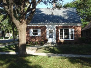 2724 N 68th St, Milwaukee, WI 53210