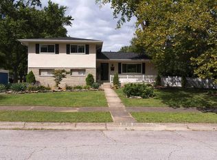 1256 Gumwood Dr, Columbus, OH 43229