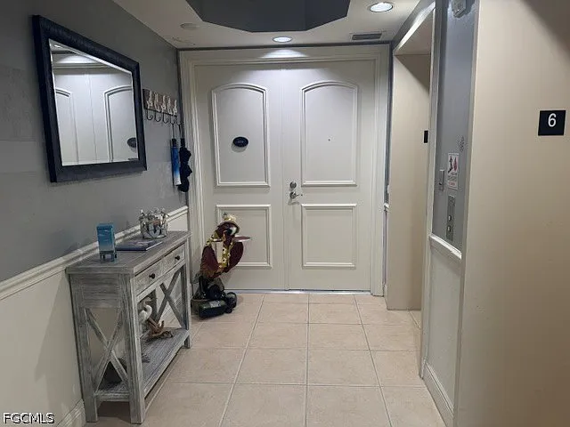 2 bed, 2.0 bath, 1742 sqft, $6,900 — Photo 3