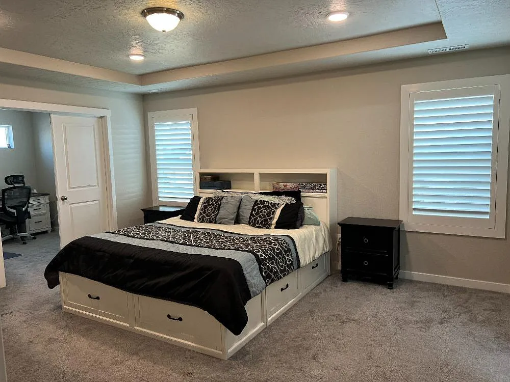 5 bed, 3435 sqft, $3,000 — Photo 3