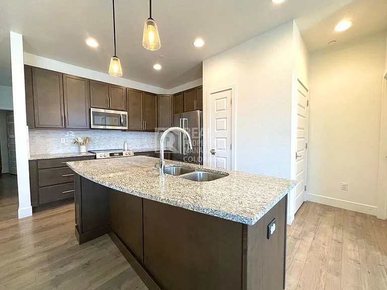 19602 E Sunset Cir — Photo 7
