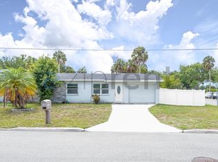 1213 15th St W, Palmetto, FL 34221
