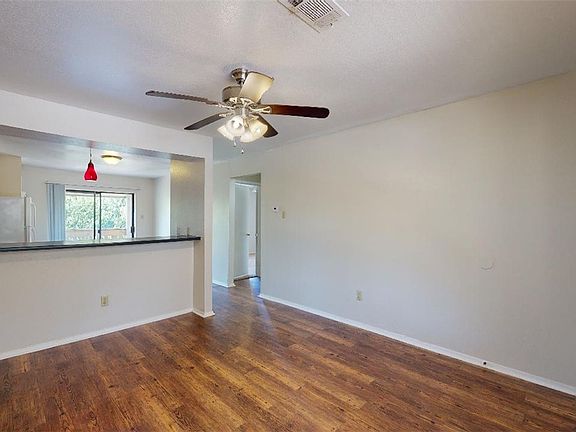 3rd image of 309 Manuel Dr #A-d