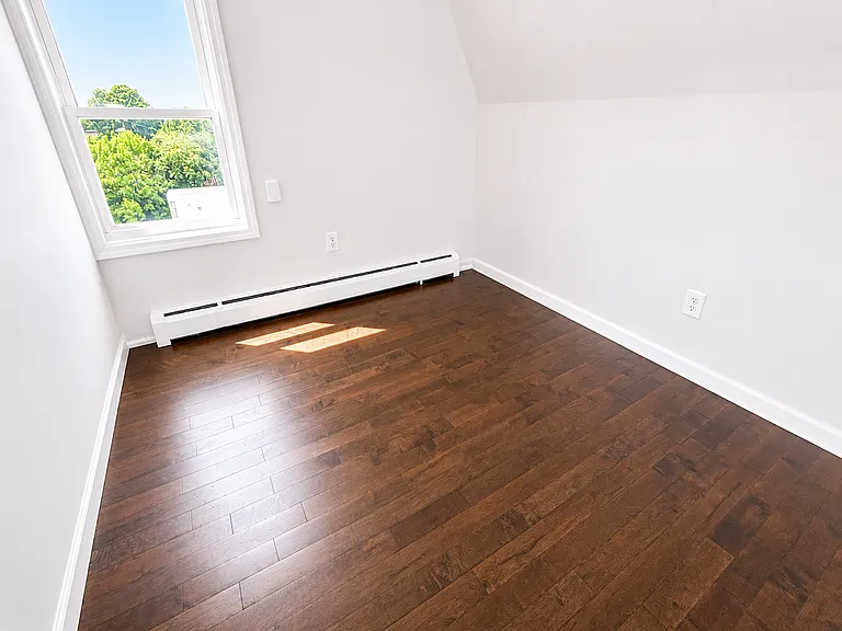 378 S 12th St #3 — Photo 13