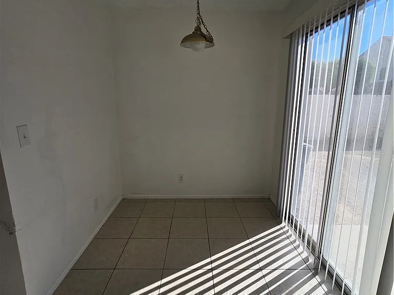 5797 Cedar Ave — Photo 12