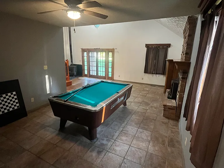 311 W Jefferson St — Photo 16