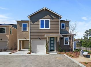 1516 Wingwood Ln, Vista, CA 92083