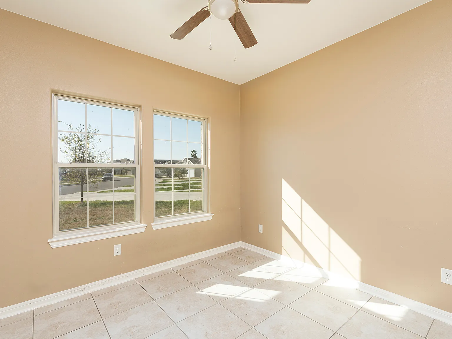 1331 East Candor Drive - 1 — Photo 3