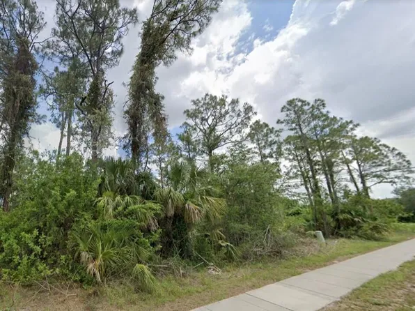 703 E 6th Street, Lehigh Acres, FL 33972