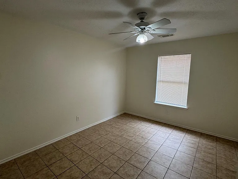 21111 Woodland Green Dr — Photo 16