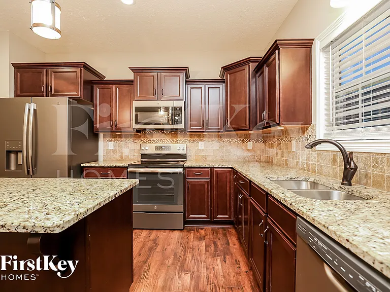 1034 Christian James Ct — Photo 6