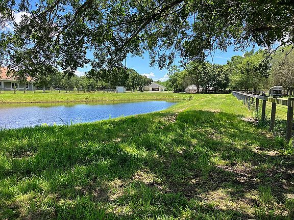 Includes pond and pasture 