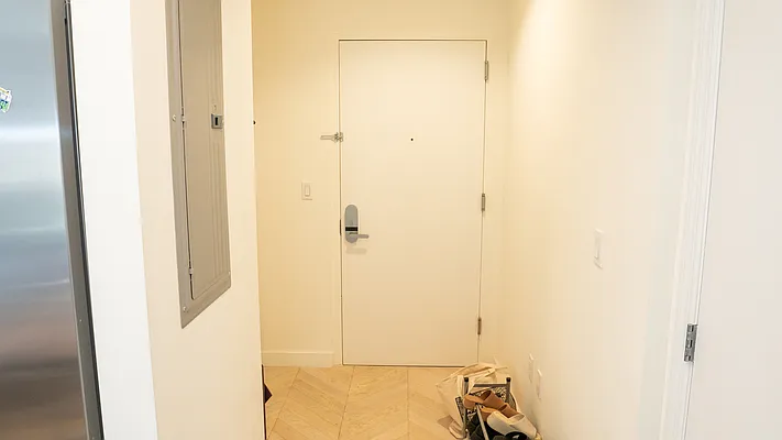 Rented by Nooklyn NYC LLC | media 17