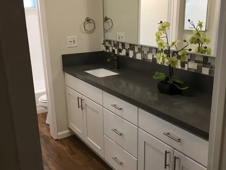 2055 Albatross St #3 — Photo 11