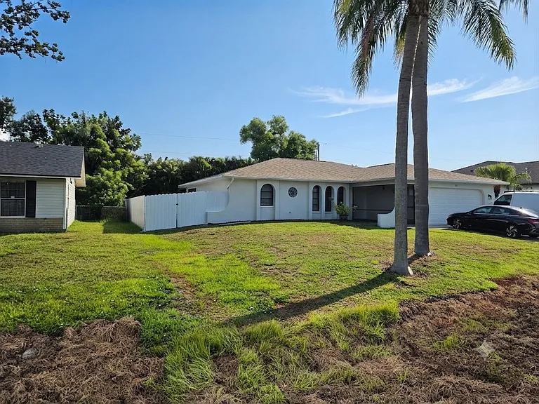 801 SW 10th Pl — Photo 35