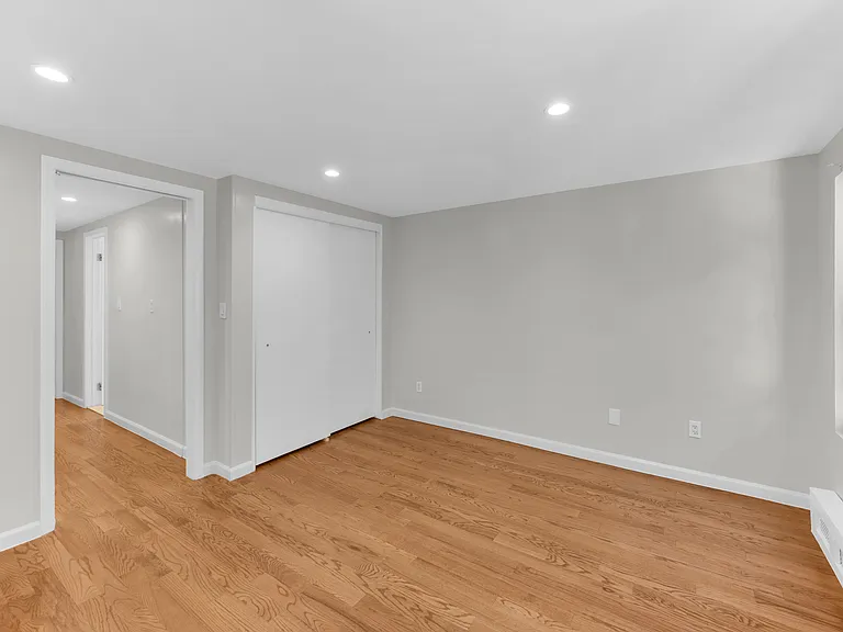 361 Gates Ave #1 — Photo 17