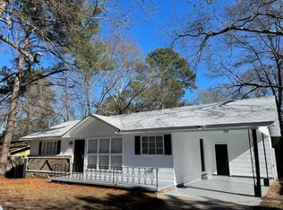 2814 Tara Rd, Jackson, MS 39212