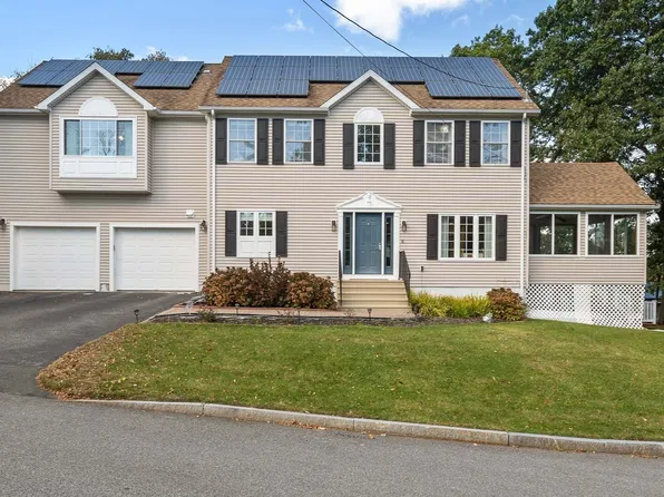 12 Silvermine Rd, Woburn, MA 01801