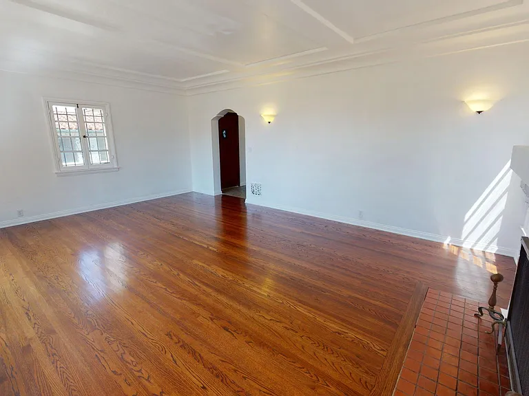 10747 W Ashton Ave — Photo 35