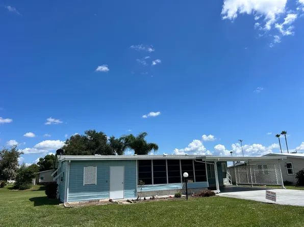 34646 Misty Pines Ln, Zephyrhills, FL 33541