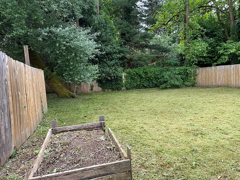 2515 Mitchell Ave NE #1 — Photo 9
