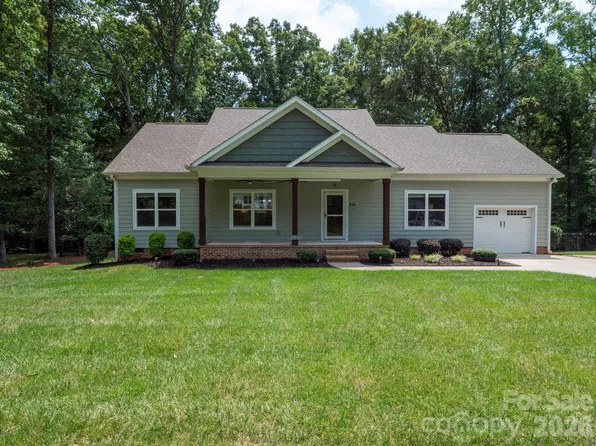 216 Paradise Dr, Belmont, NC 28012