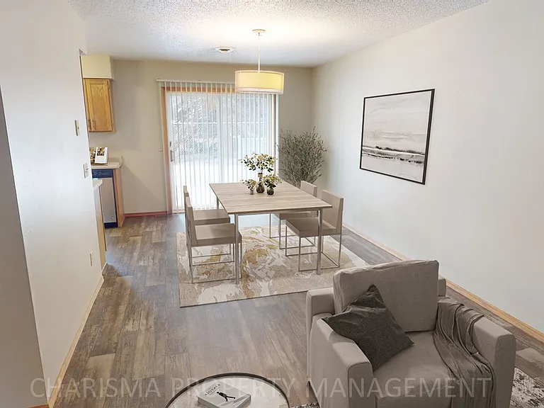 Hoppe Properties — Photo 18