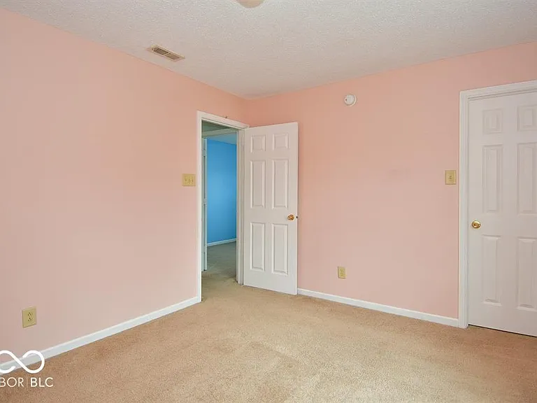 15208 Radiance Dr — Photo 38