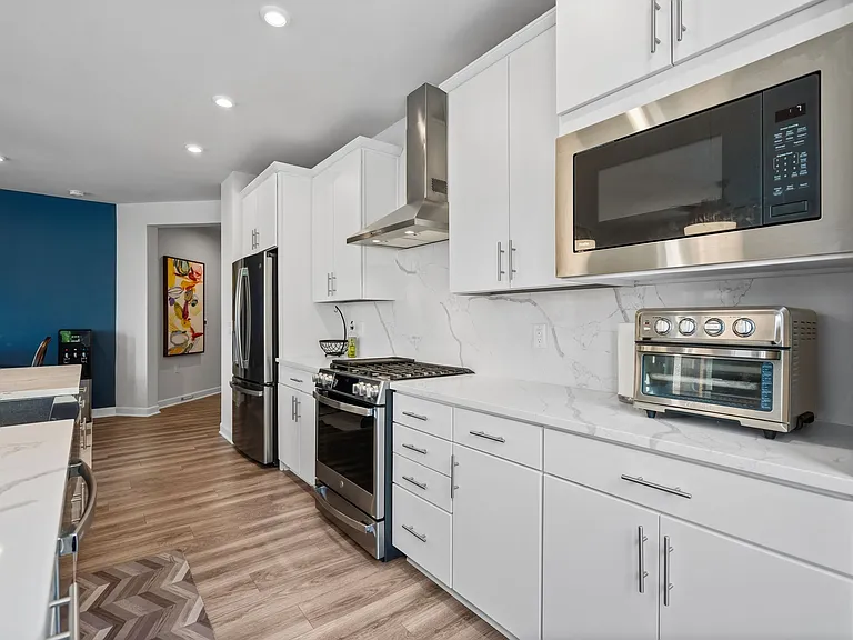 3925 Fair Ridge Dr #201 — Photo 7