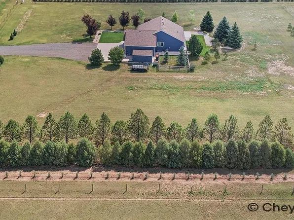 6631 Elizabeth Rd, Cheyenne, WY 82009