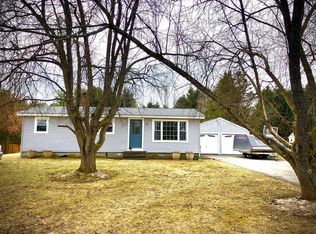 30 Deane Rd, Bernardston, MA 01337