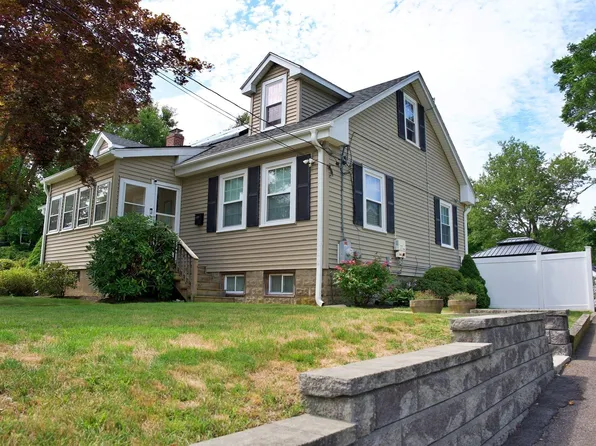 234 Allen St, Randolph, MA 02368