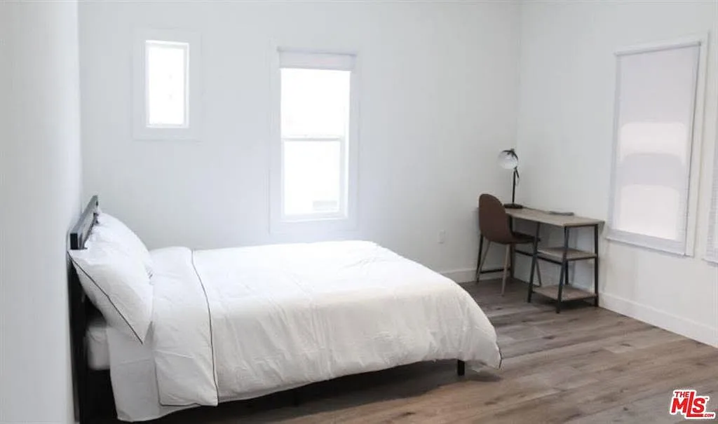 1 bed, 1000 sqft, $999 — Photo 4