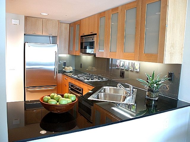 1st image of 333 1st St Unit 1406