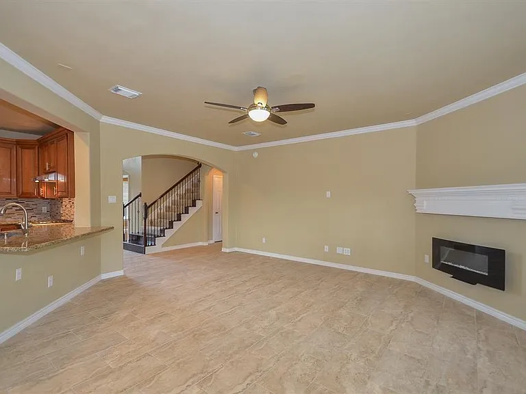 5503 Langhorne Ct — Photo 7