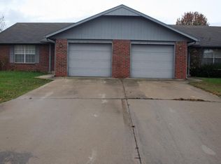3325 Norman Dr, Joplin, MO 64804