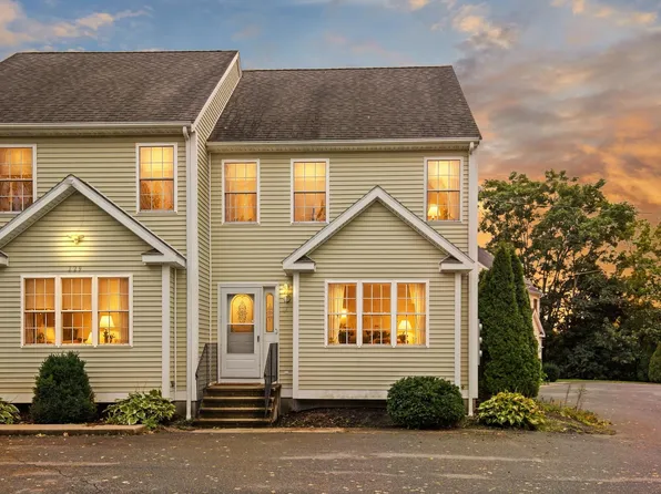 129 Scott St #4, Attleboro, MA 02703