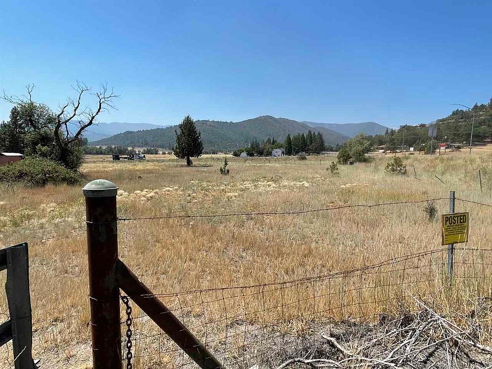 2nd image of 2010 Fort Jones Rd