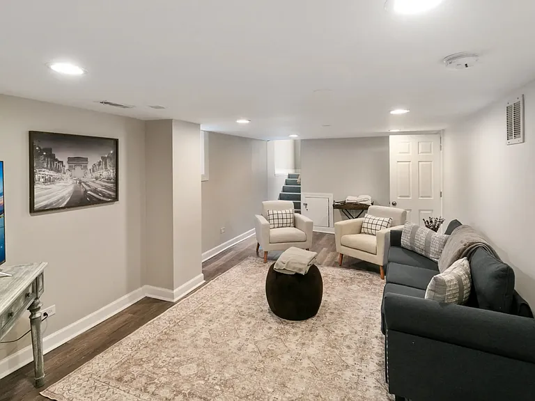 305 W Park Ave #1 — Photo 22