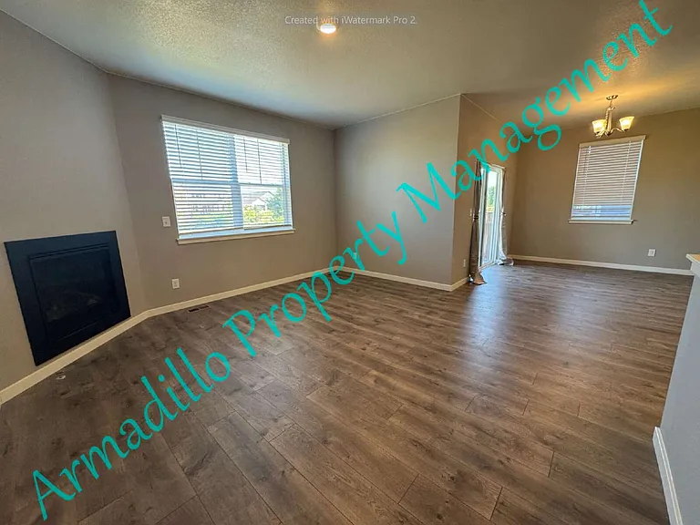 1902 Thundercloud Dr — Photo 17