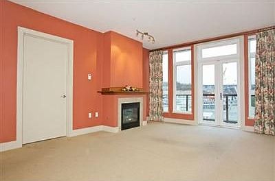 Living Room w/view deck