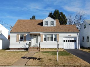 1223 Carlton Ter, Union, NJ 07083