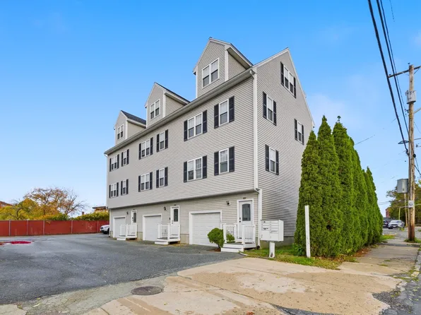 124 Locust St Unit 124, Haverhill, MA 01830