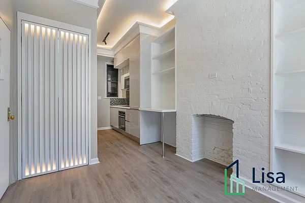 Rented by Lisa Management Inc | media 10